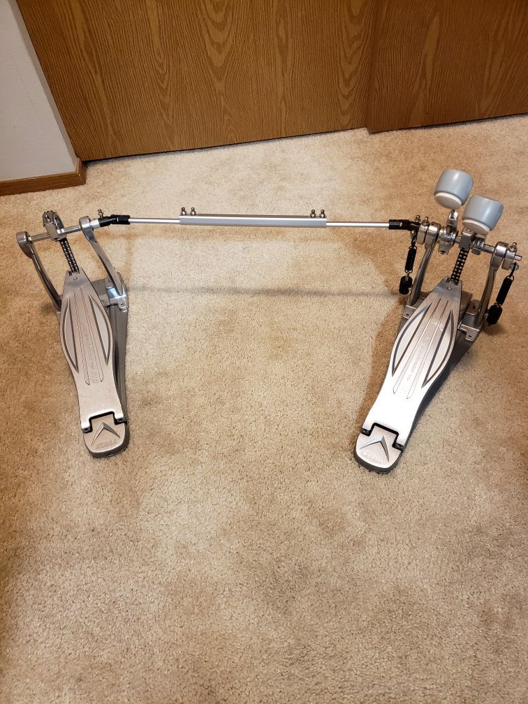Double bass pedal