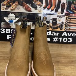 Short Boots 