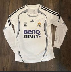 Real Madrid Beckham Retro Adidas Jersey Size M