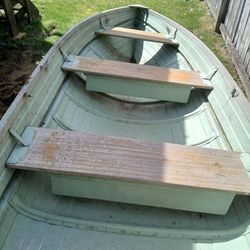 10 Foot Boat With Motor