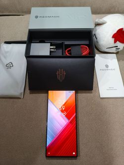 RedMagic 10 Air 6.80 Inch AMOLED 120Hz 2480×1116 50MP 16GB LPDDR5X 512GB SSD Qualcomm  Snapdragon 8 Gen 3 Redcore R3 6000mAh GSM Unlocked Orange Flare