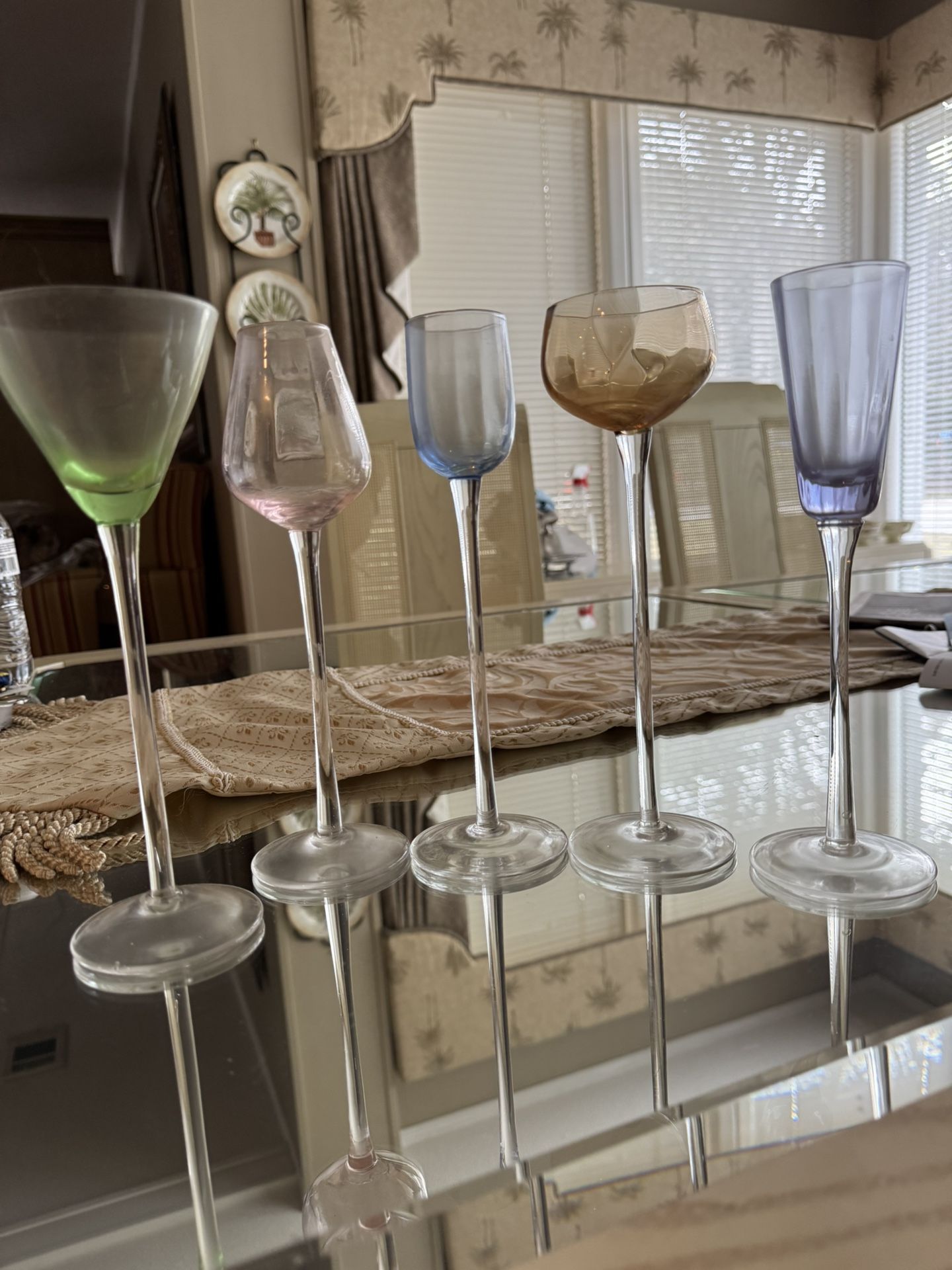 Liqueur glasses Vintage