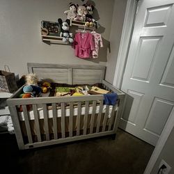 Baby crib