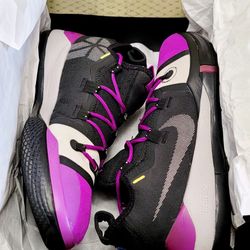 Size 12  Nike Kobe A.D 2018 Lakers Purple AV3555-002 .
