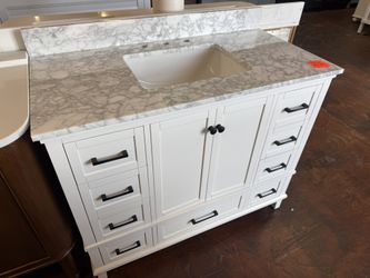 Merryfield 43 in. Single Sink White Bath Vanity with White Carrara Marble Top