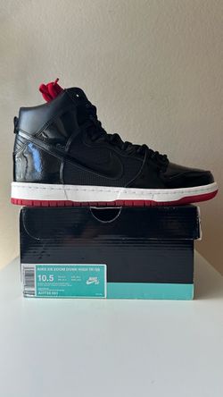 DS Nike SB Dunk High Pro Rivals Pack ‘Breds’