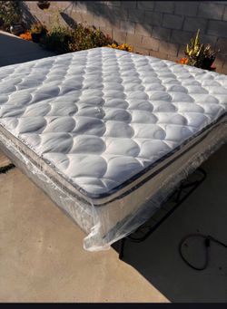 King size mattress