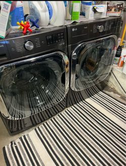 LG Washer/Dryer