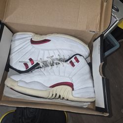 Nike Air Jordan 12 Retro Twist Unisex Size 7Y 153265-106