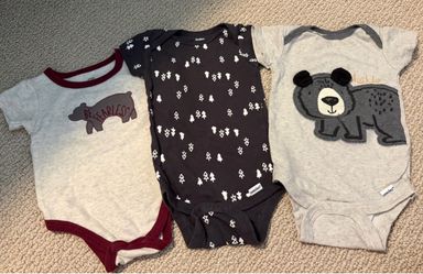 Baby Onesie Bundle Set of 3 size 6 mo