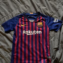 Kids Messi Barcelona Jersey – 2019 – Size 24 – Worn Condition