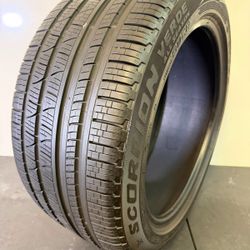 V773  305 40 20 112V  Pirelli  Scorpion Verde  One Used Tire 90% Life 
