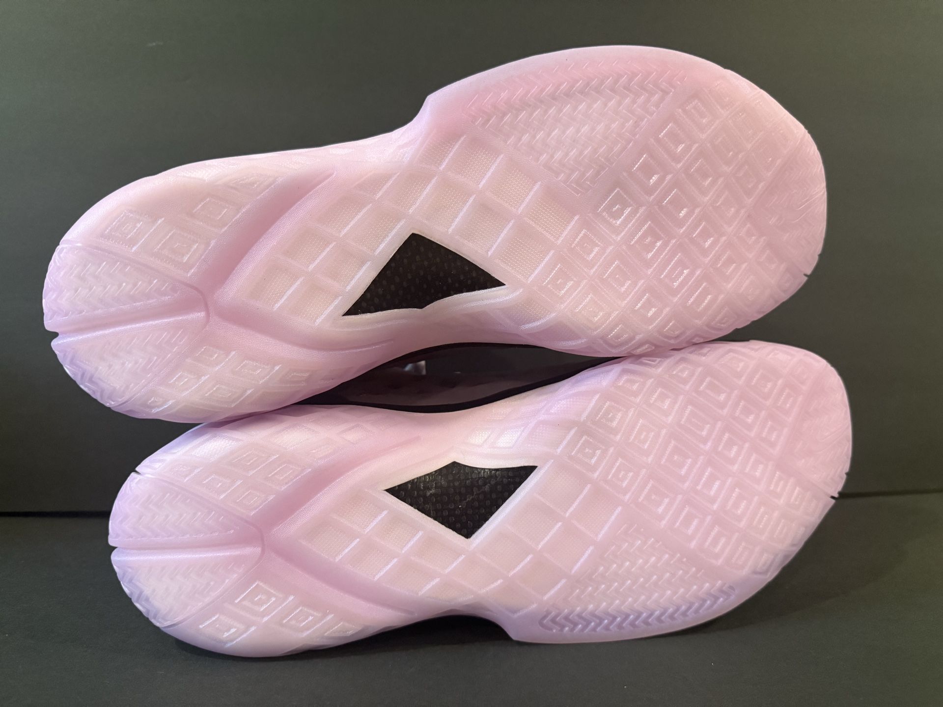 Nike Kobe 3 Low Protro “Pink Quartz” size 12.5
