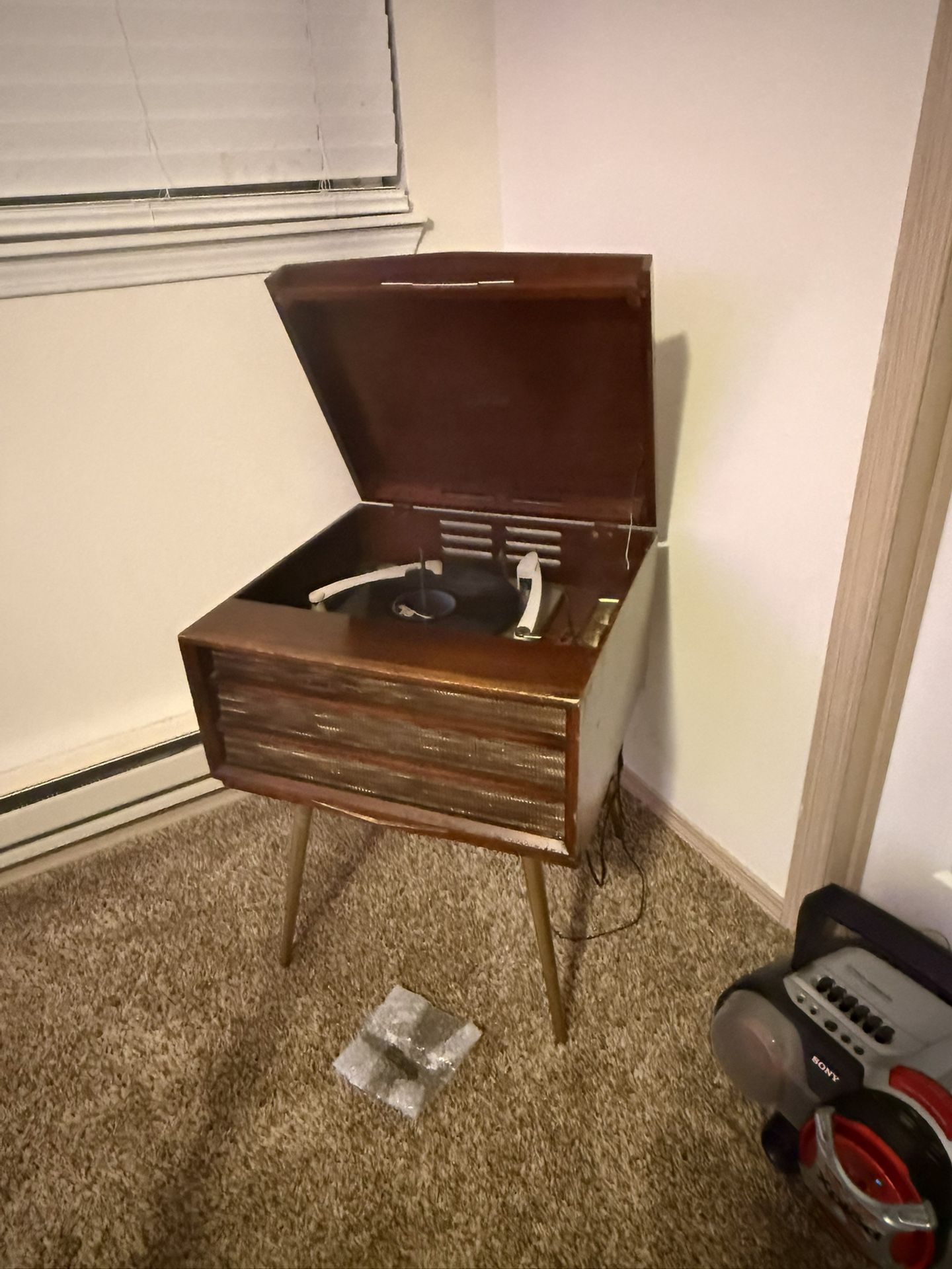 RCA SHF-7 Consolette Record Player Runs Needs TLC 