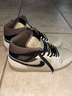 Nike Jordan 1s