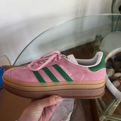 Brand New Adidas Gazelle 7.5 Pink And Green