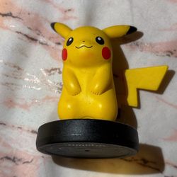 Pikachu Amiibo Smash Bros