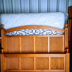 🚨King Bedroom Set 🚨