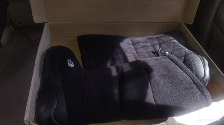 North Face Womens Boots Size 9