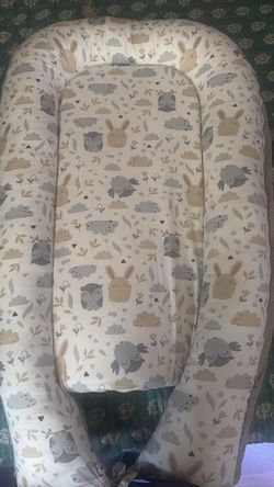 Baby lounger pillow