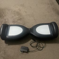 Mojo dynamic sound hoverboard