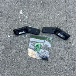 Seat Belt Guides Off A ‘92 Mustang