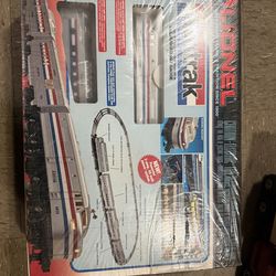 Lionel 6-11748 Amtrak Diesel Passenger Train Set COMPLETE in FACTORY-SEALED BOX