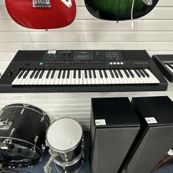 Yamaha Keyboard 