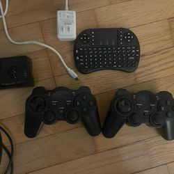 Retro GamingRaspberry Pi 5 Preloaded With 30,000 Games