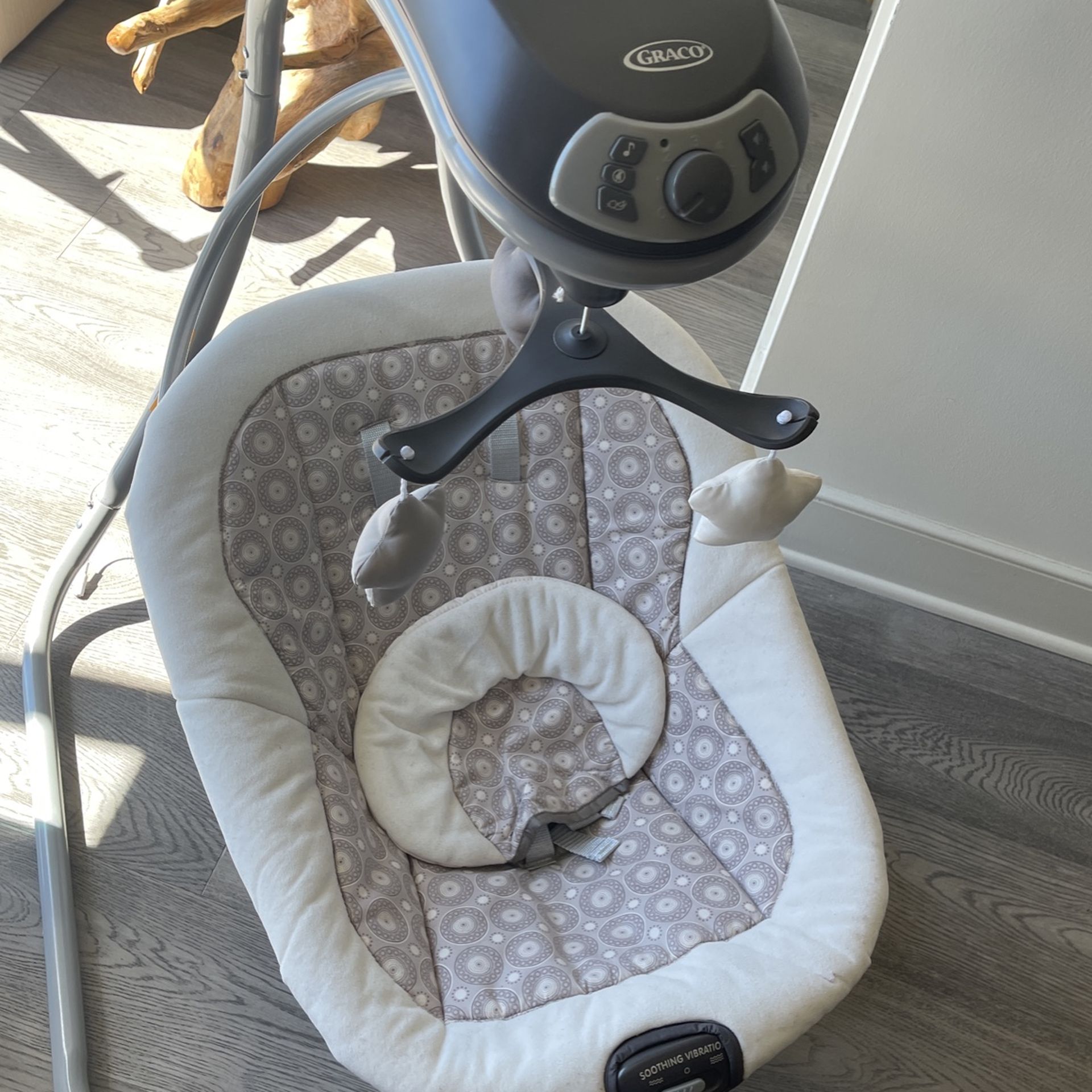 Graco simple Sway Swing