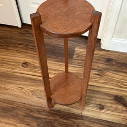 Plant Stand 