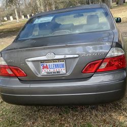 2003 Toyota Avalon XL