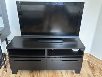 Functional SONY TV + TV Stand