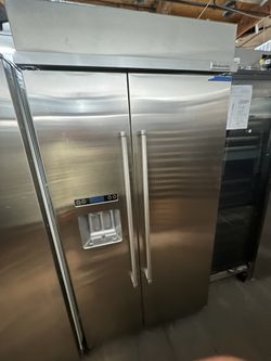 Kitchenaid 42” Built In Refrigerator 2023
