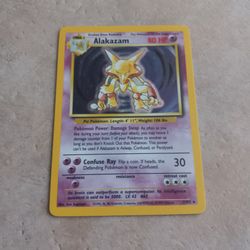 Lightly Played Alakazam Base  Set 1995 Holographic  Pokemon Cards 