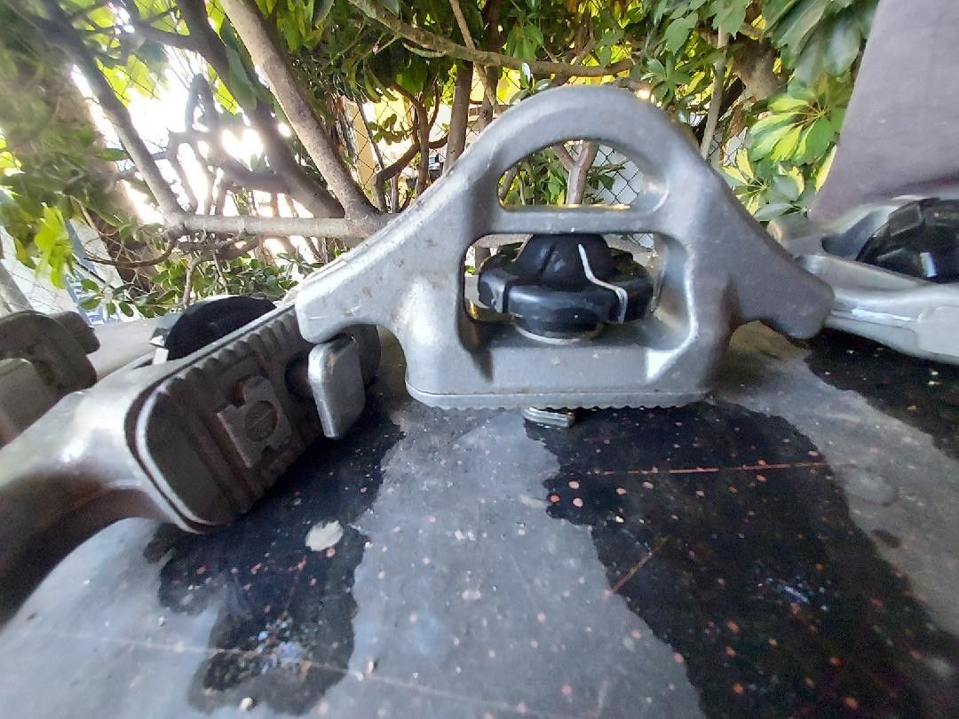 Nissan Factory Bed Rail Bracket
