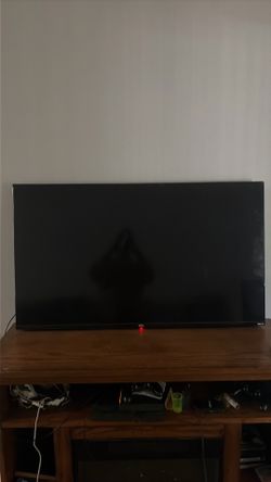 50’ in onn flat screen smart roku tv