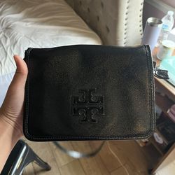 Tori Burch Leather Crossbody Purse 
