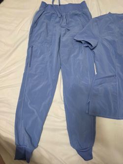 Cherokee Allura Scrub Set – Size Small  – $35