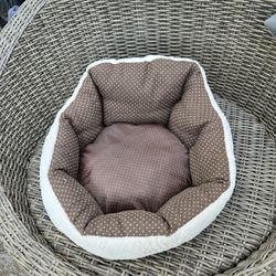 Pet Sleeping Bed For Small Pet Like New