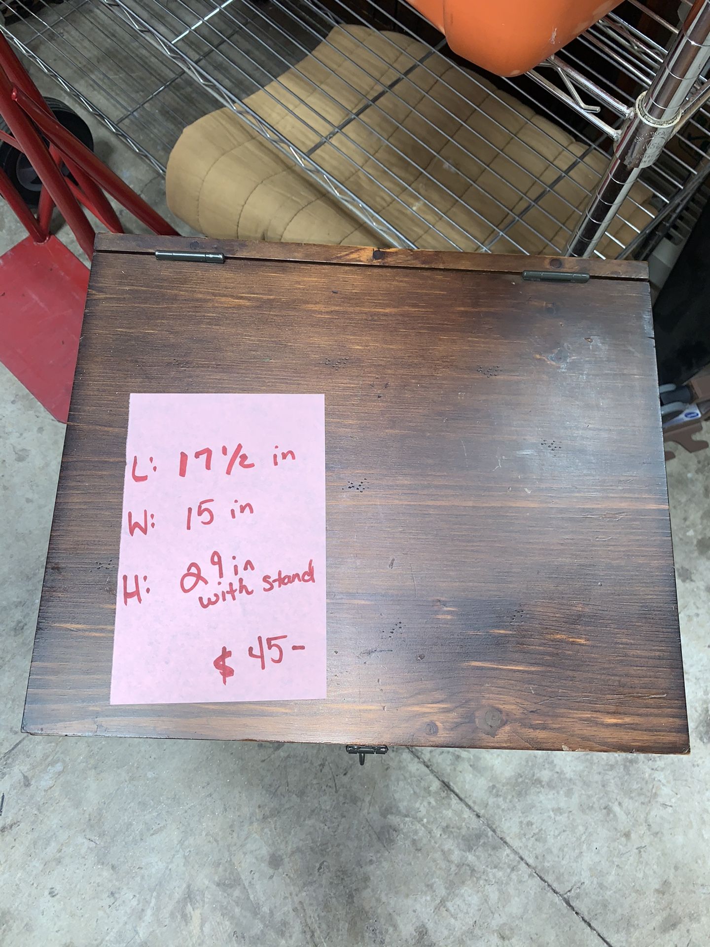Chest With Stand