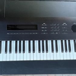 Roland S-50 Key Digital Sampling Keyboard Piano in working condition!