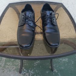 Shoes Size 11