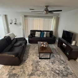 Living Room Set (all Pieces) 