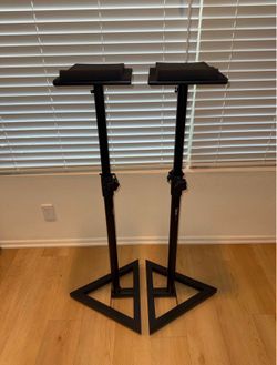 Gator GFW-SPK-SM50 Studio Monitor Stands (Pair) – Adjustable Height – Like New