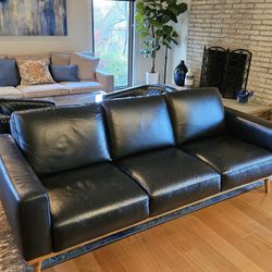 88" Black Leather Couch For Sale