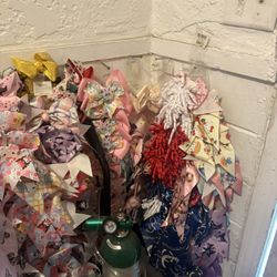 Back to school bows $1.50