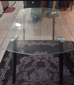Glass Dinning Table