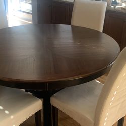 Dining Table With 4 Chairs 