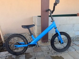 Strider 14x Blue Balance Bike